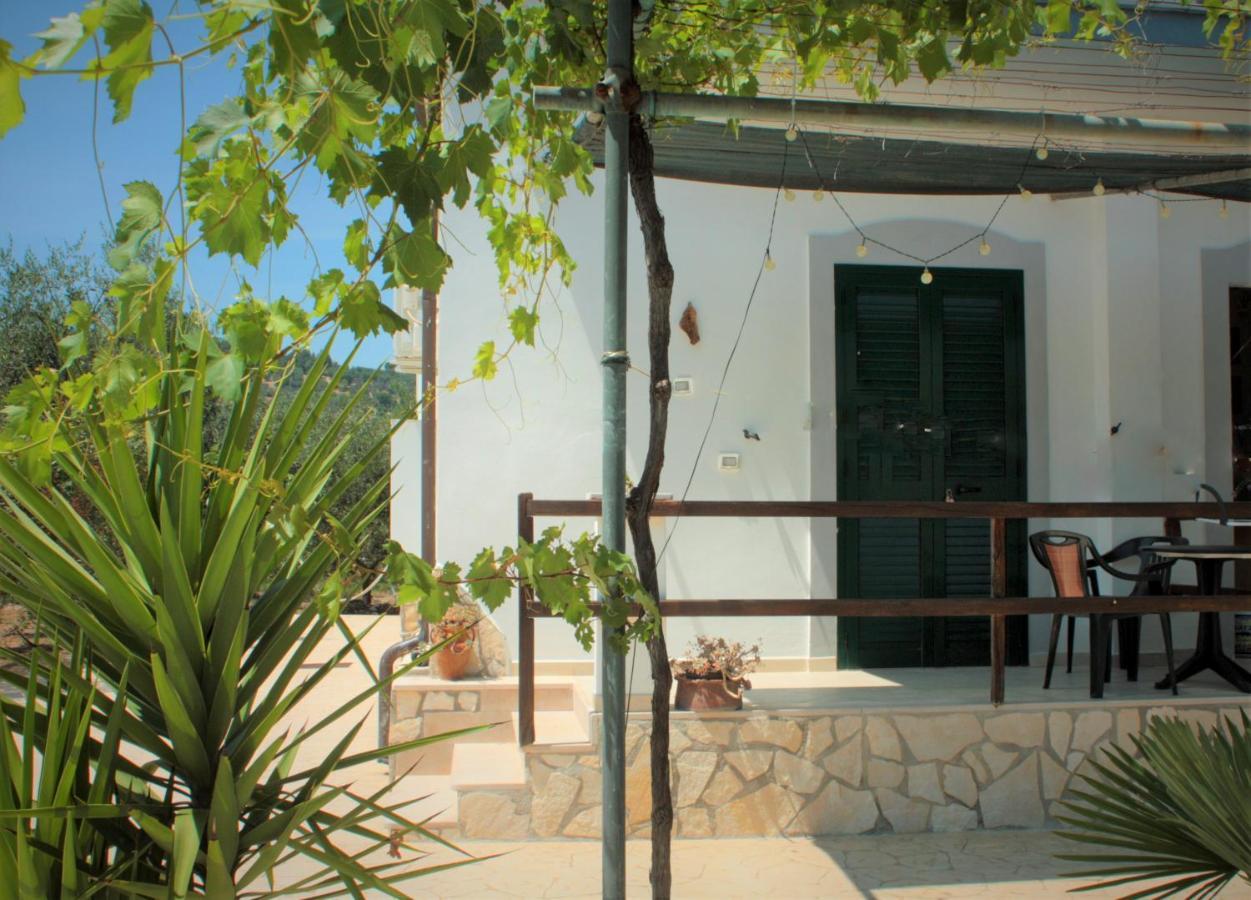 Vila Sejuda Hotel Peschici Exterior photo